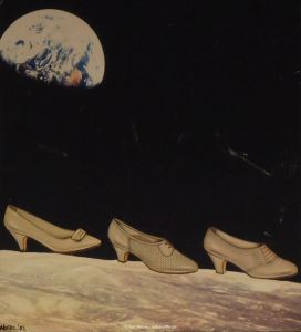 Zeitungscollage Mond 1